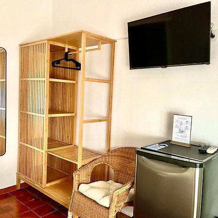 Hostal El Faro Чипиона Экстерьер фото