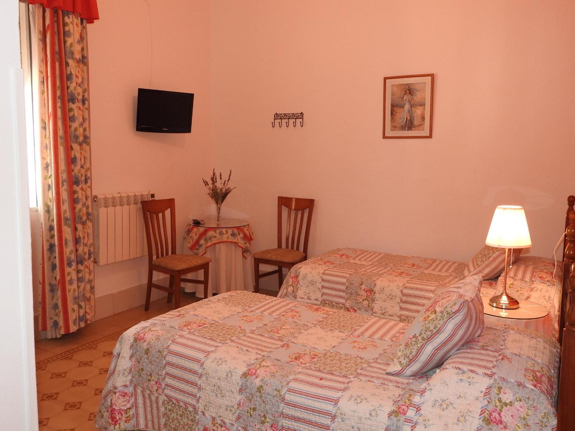 Hostal El Faro Чипиона Номер фото